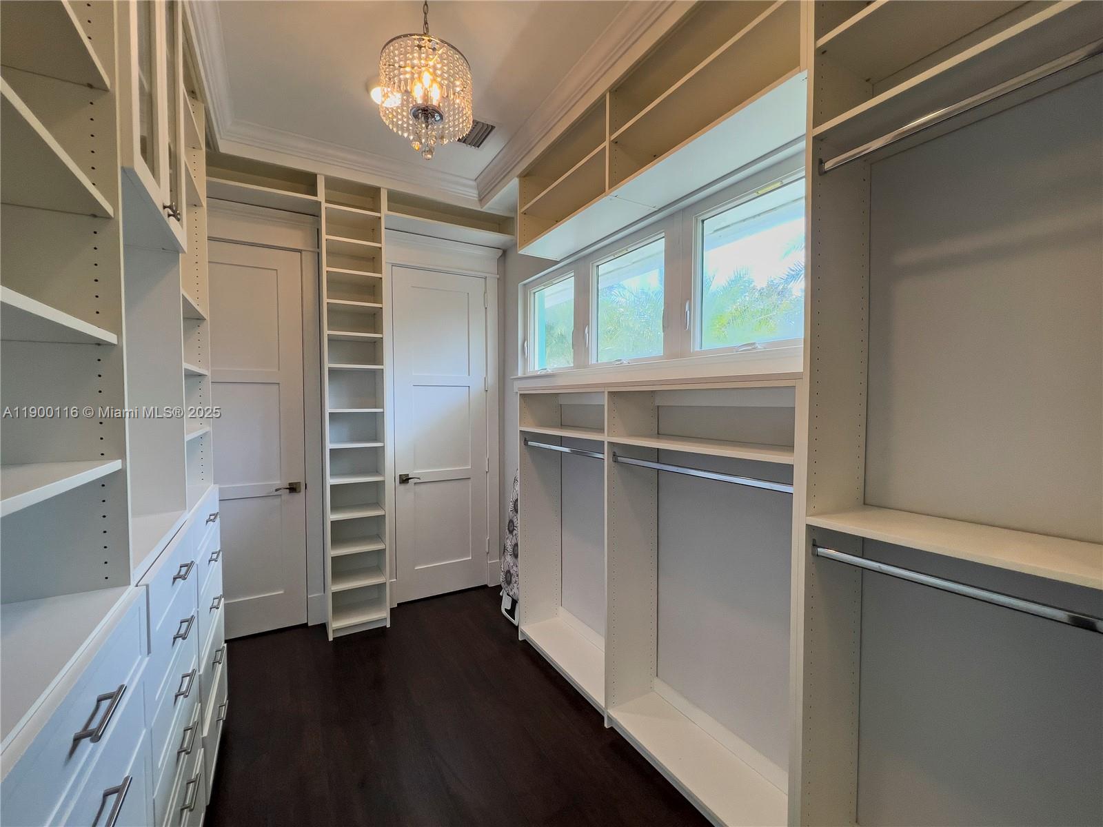 BESSEY'S 2ND ADDITION H W - Residential