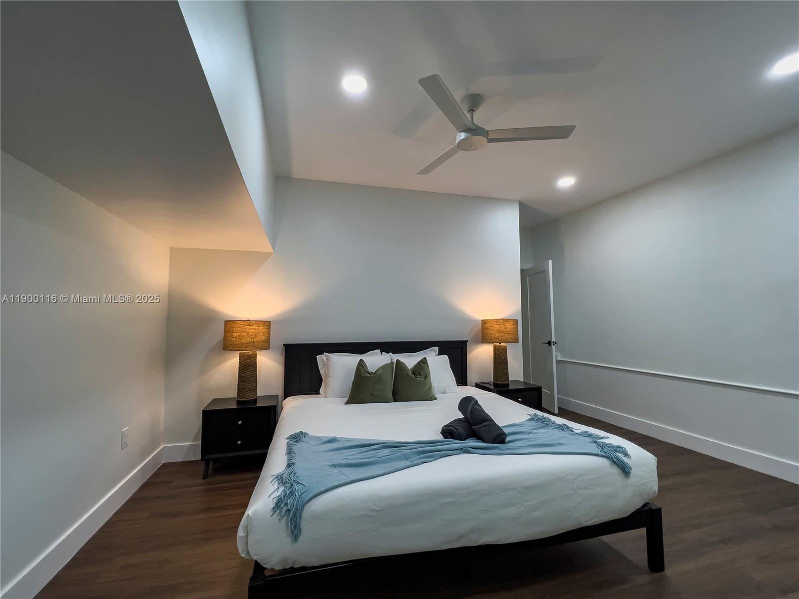 BESSEY'S 2ND ADDITION H W - Residential