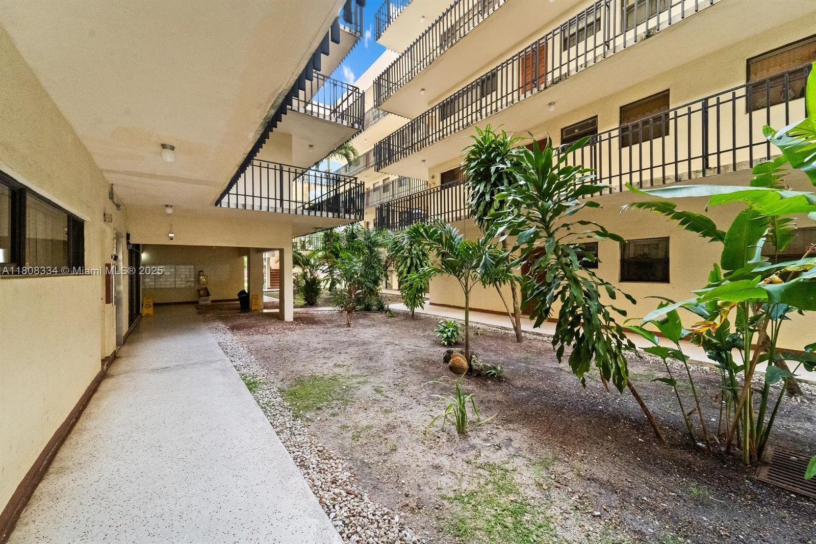 VICTORY GARDENS CONDO - Residential