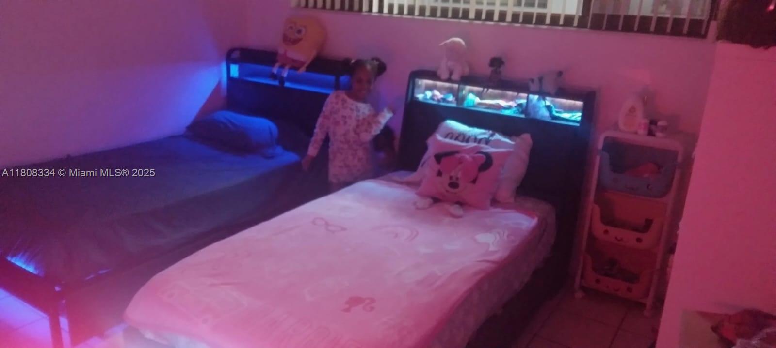 VICTORY GARDENS CONDO - Residential