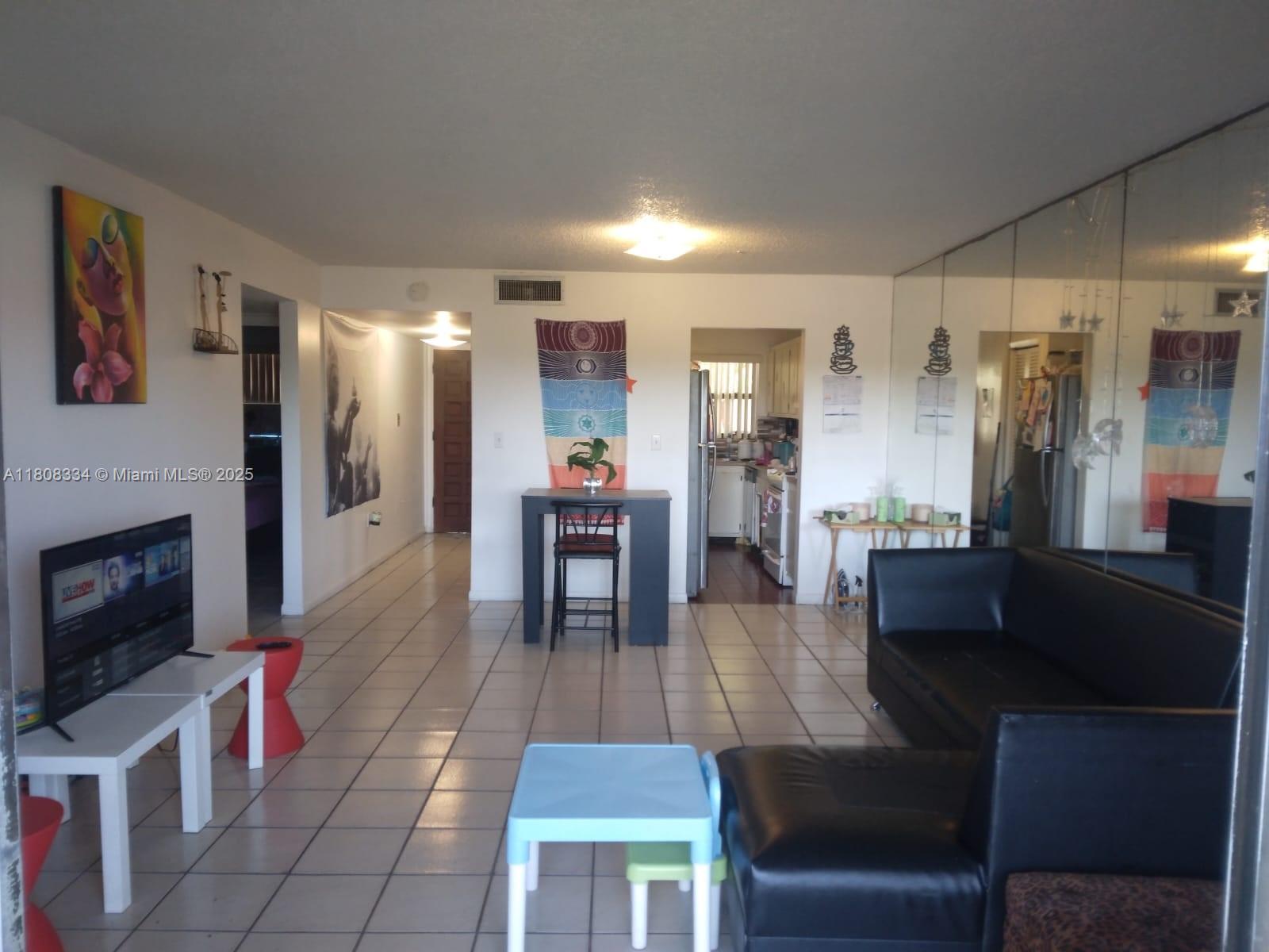 VICTORY GARDENS CONDO - Residential