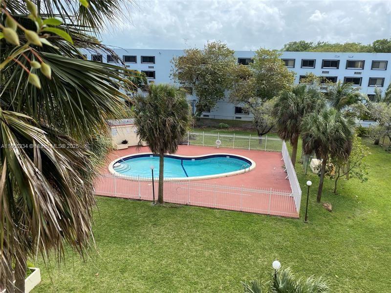 VICTORY GARDENS CONDO - Residential