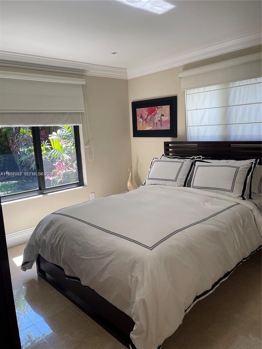 CORAL GABLES GRANADA SEC - Residential Lease