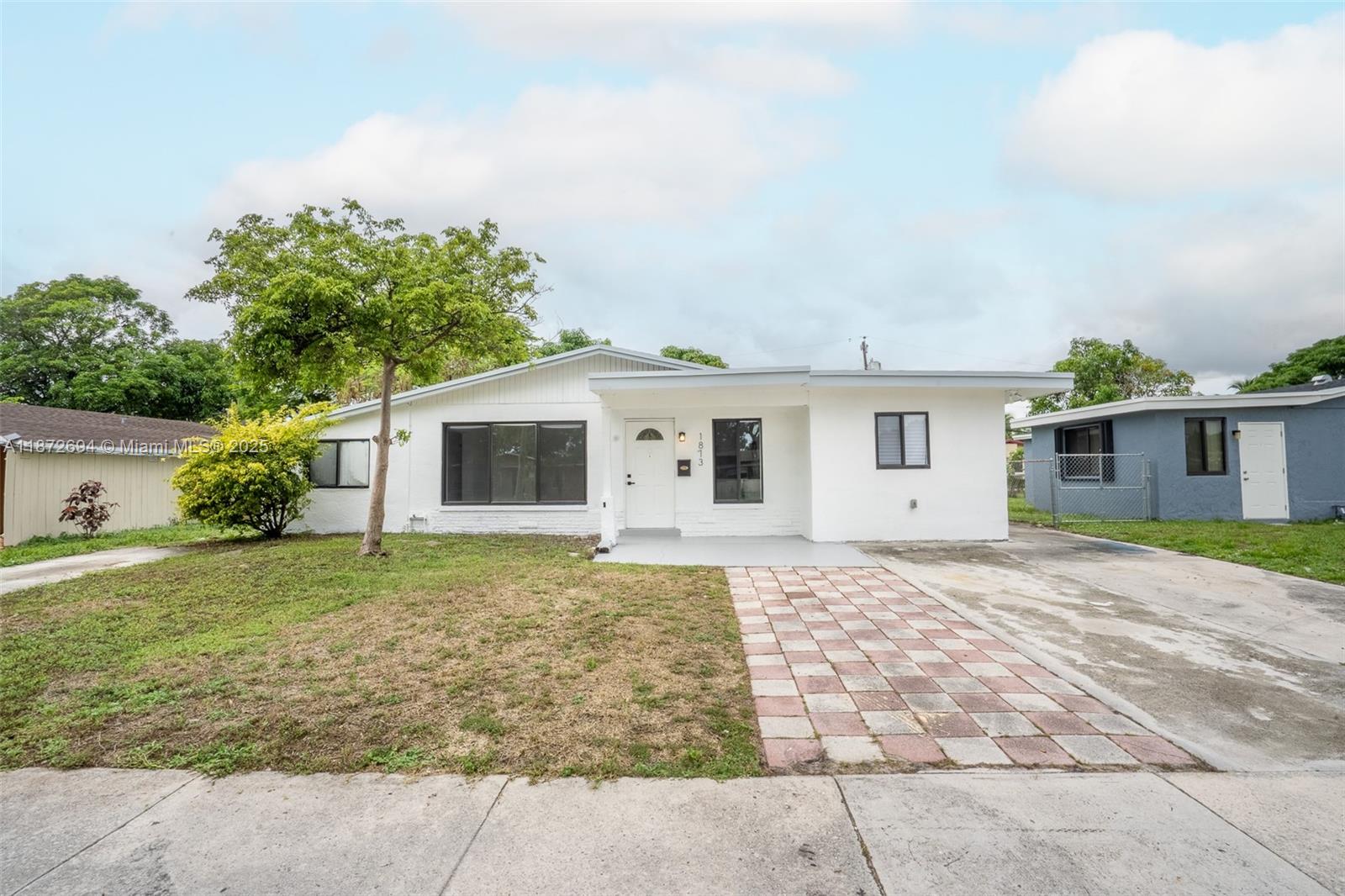 Experience the best of South Florida in this beautifully updated 4-bedroom, 2-bathroom home in Pompano Beach. Enjoy the expansive backyard. You'll find modern finishes and like-new appliances ready for everyday convenience. Showings start on the OPEN HOUSE SATURDAY 11-3PM. SELLER VERY MOTIVATED!!