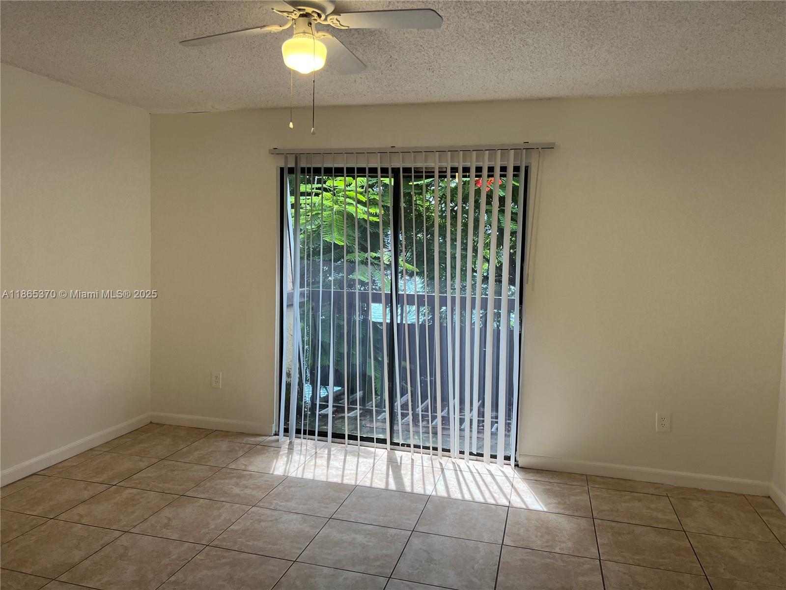 LAGO GRANDE FOUR-B CONDO - Residential