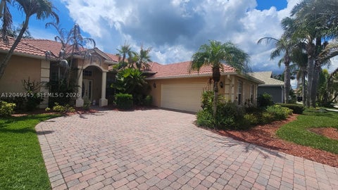 Photo of 415 NW Dover Ct, Port St Lucie, FL 34983 (MLS # A12049345)