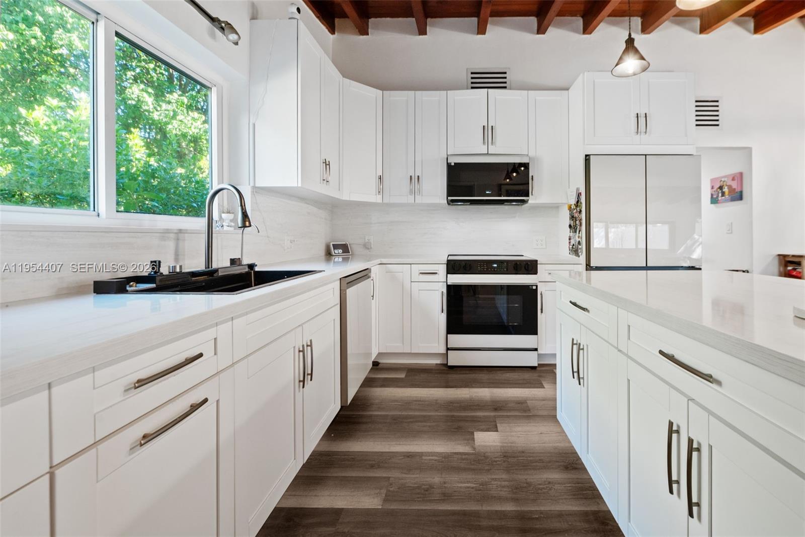 BELLWOOD HOMESITES - Residential