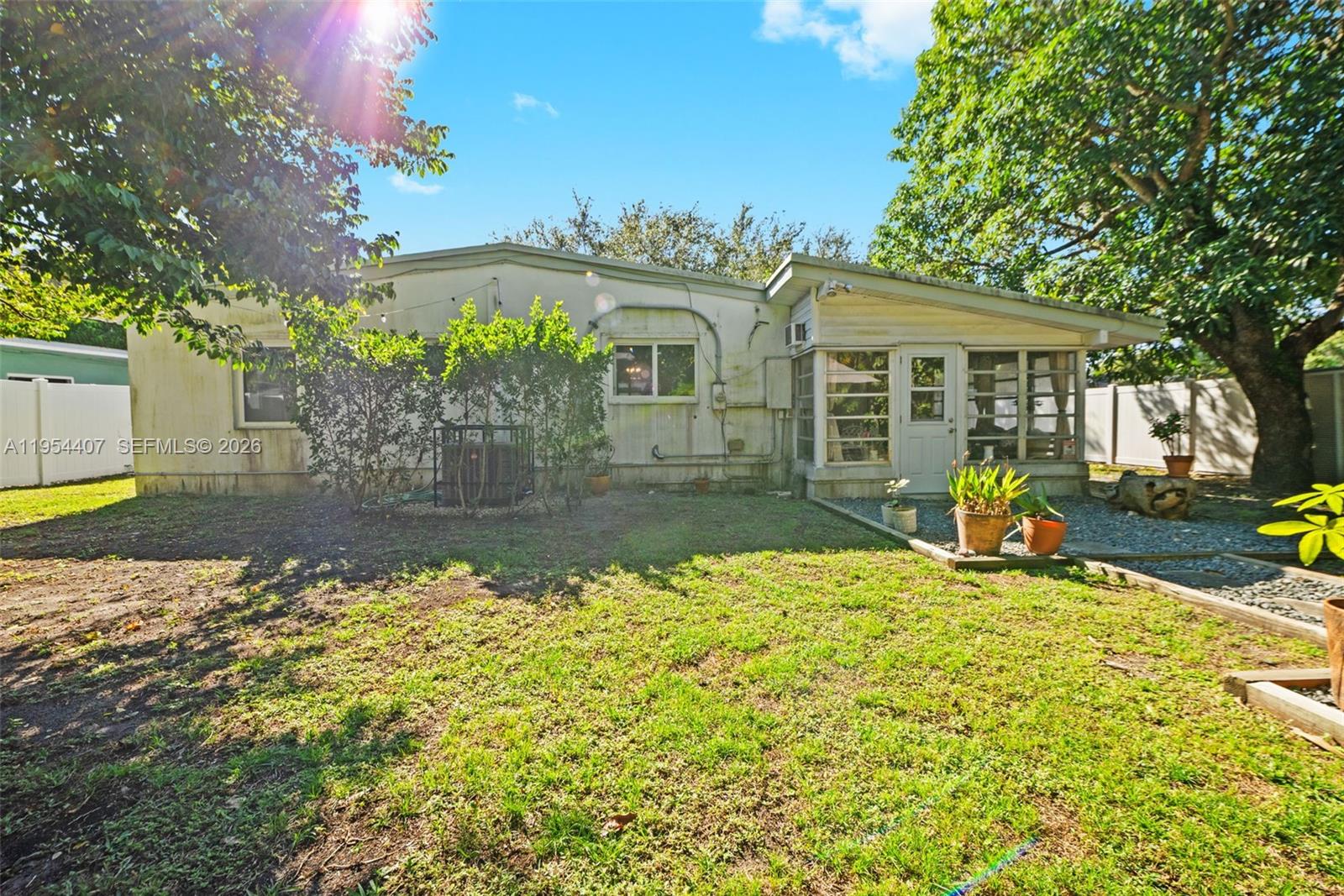 BELLWOOD HOMESITES - Residential