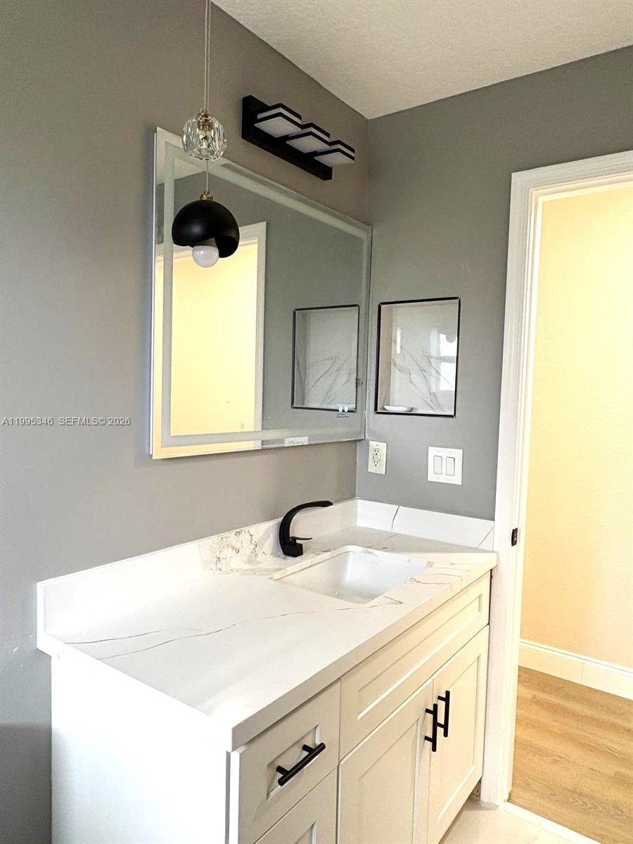 36-42-40~ S 242.9 FT OF N - Residential