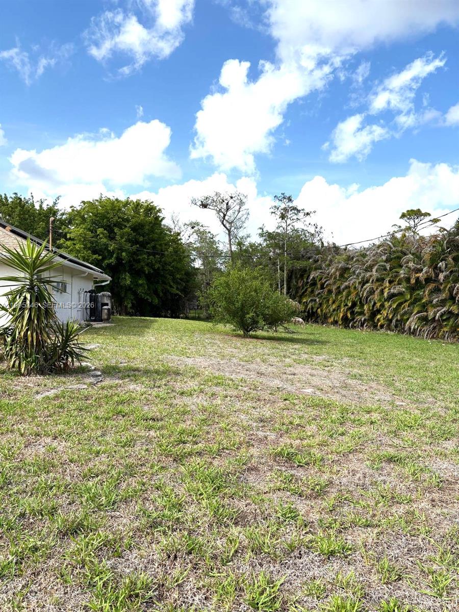 36-42-40~ S 242.9 FT OF N - Residential