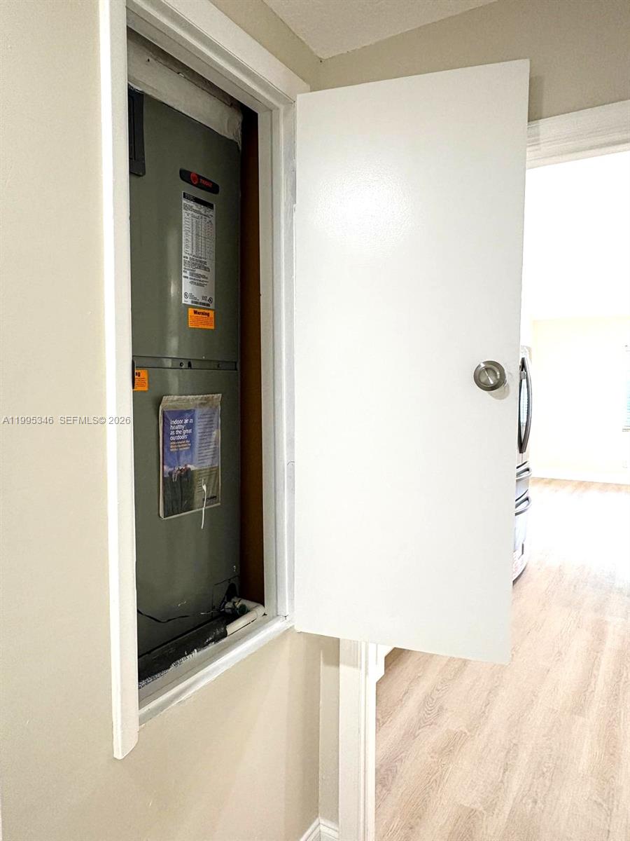 36-42-40~ S 242.9 FT OF N - Residential