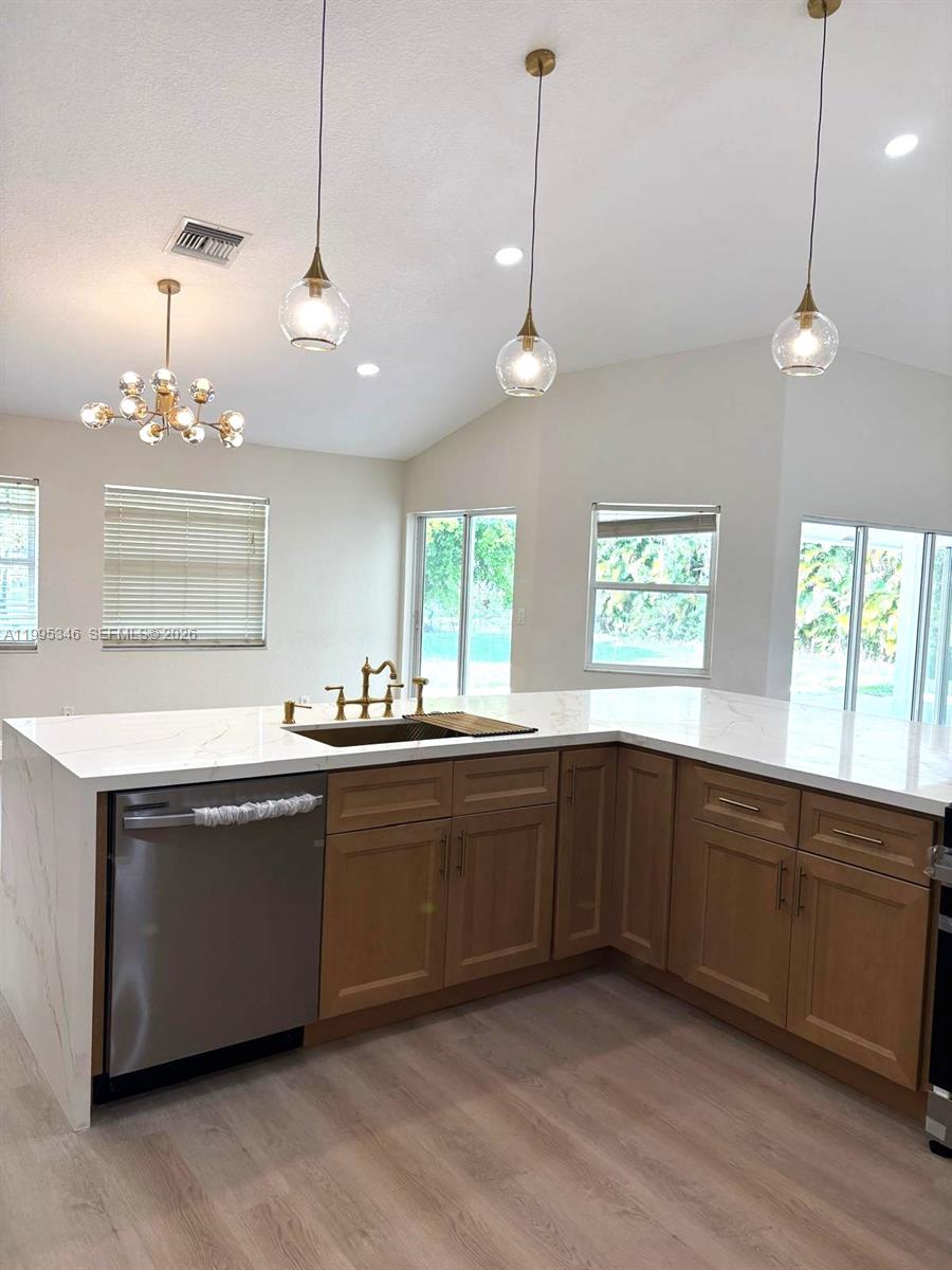 36-42-40~ S 242.9 FT OF N - Residential