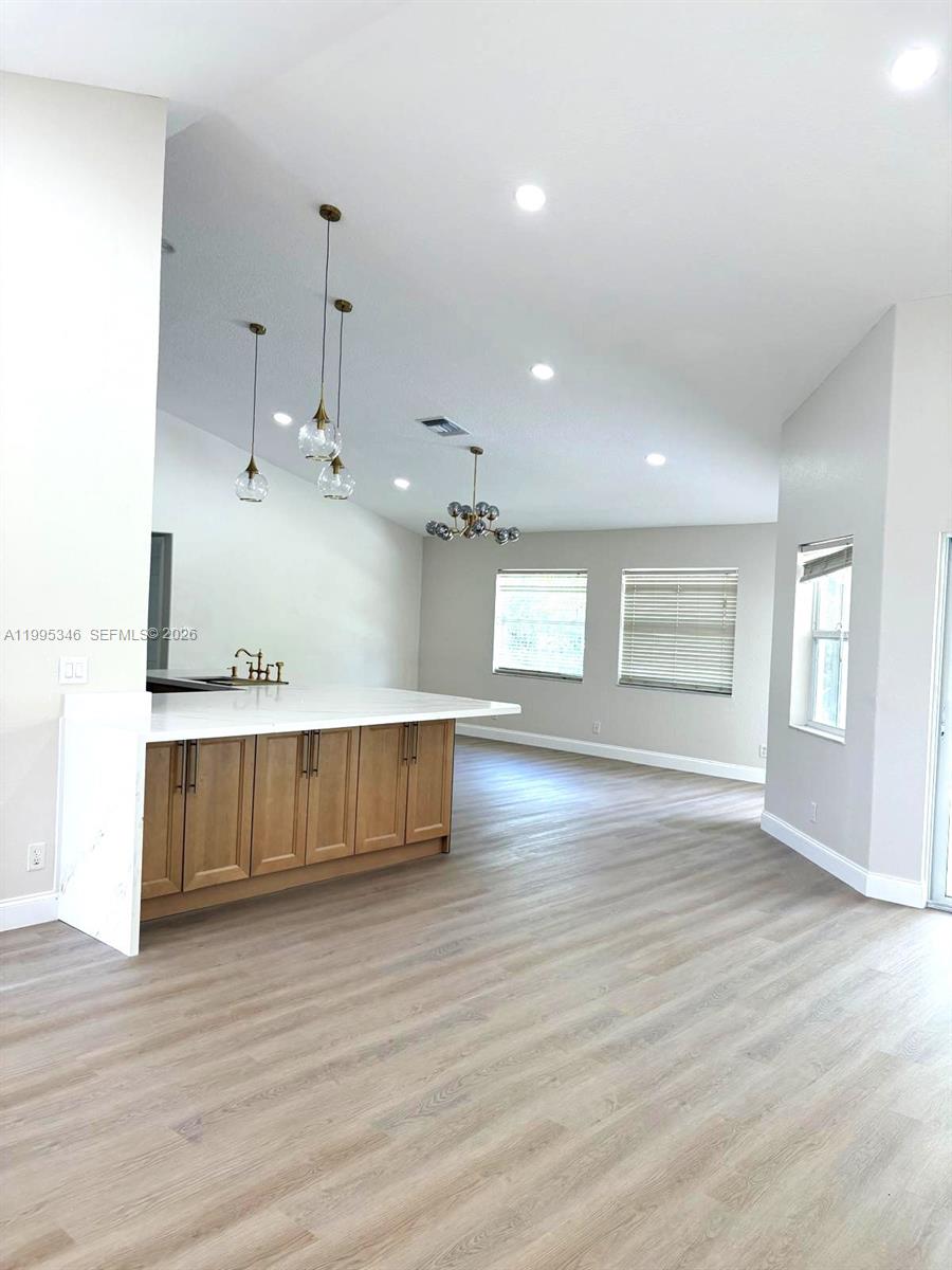 36-42-40~ S 242.9 FT OF N - Residential