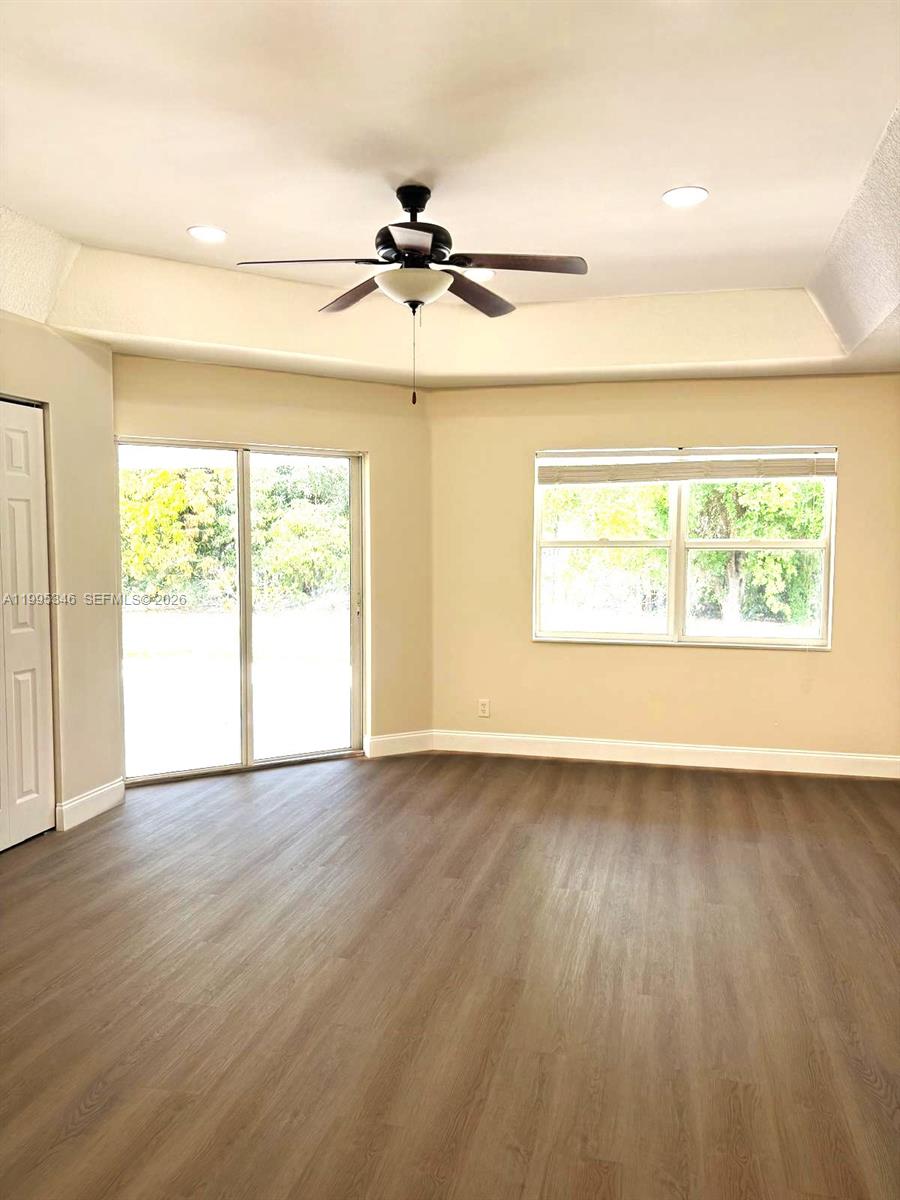 36-42-40~ S 242.9 FT OF N - Residential