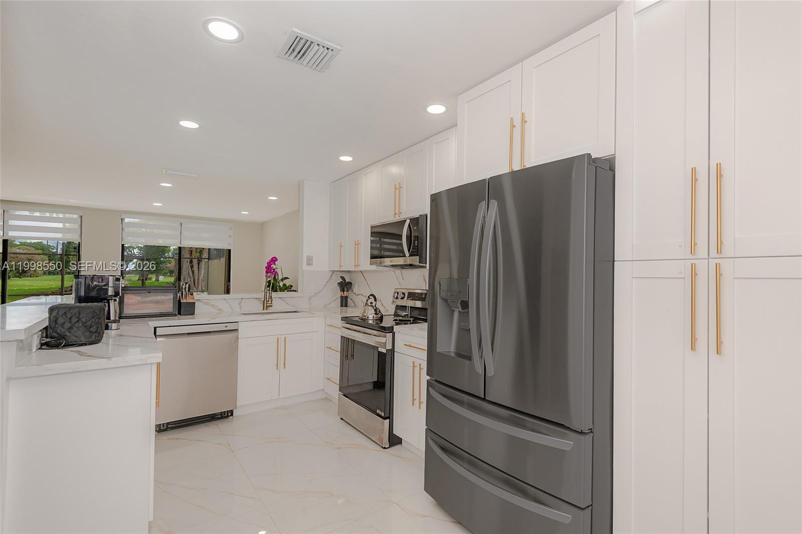 COSTA DEL SOL CONDO O - Residential