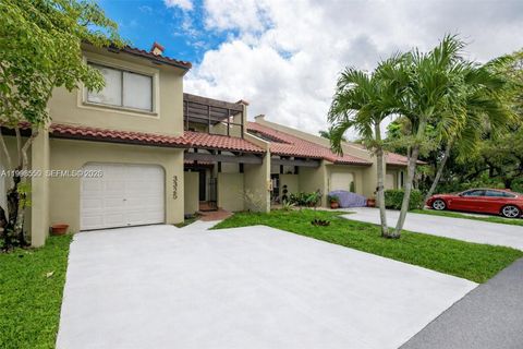 Photo of 3325 Torremolinos Ave #C-44, Doral, FL 33178 (MLS # A11998550)