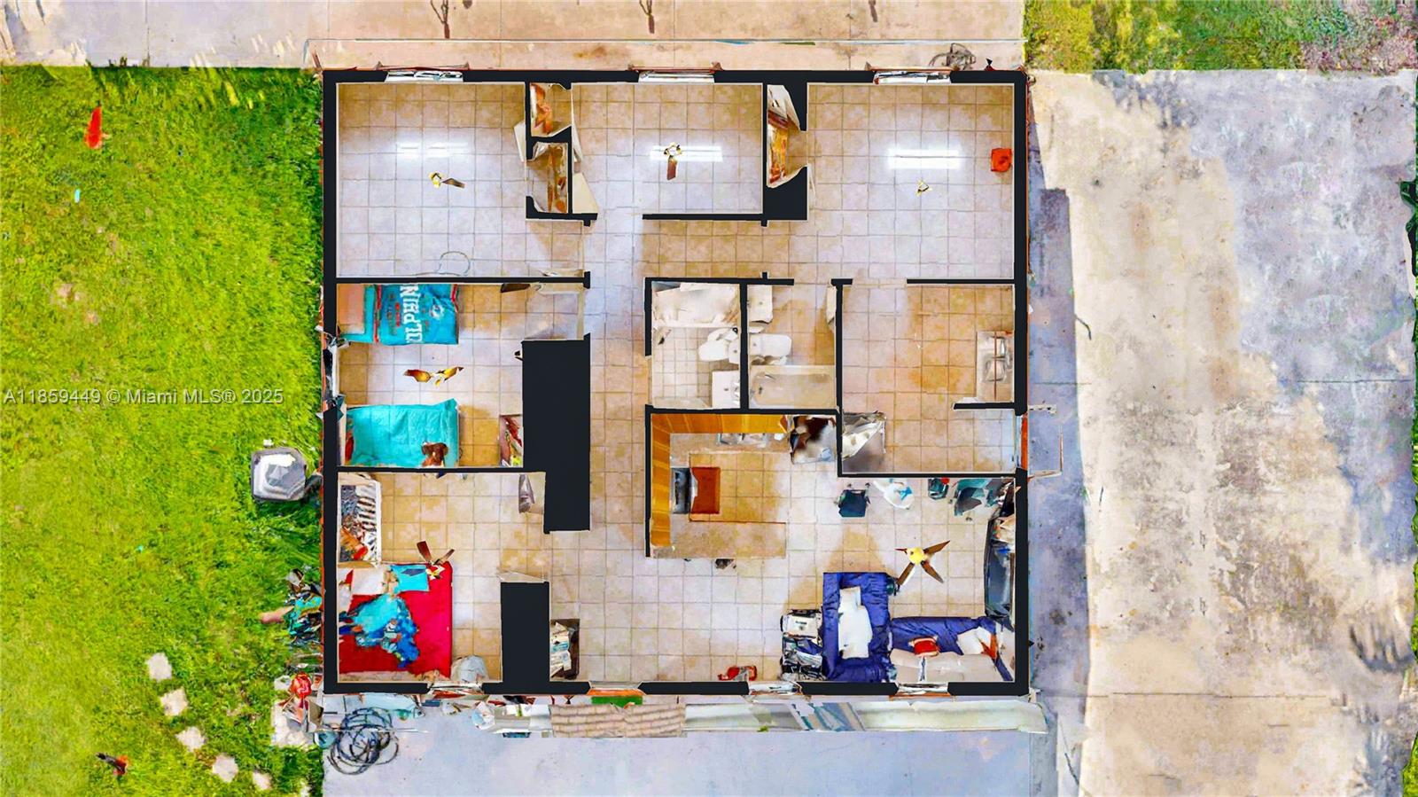 AVOCADO VILLAS - Residential