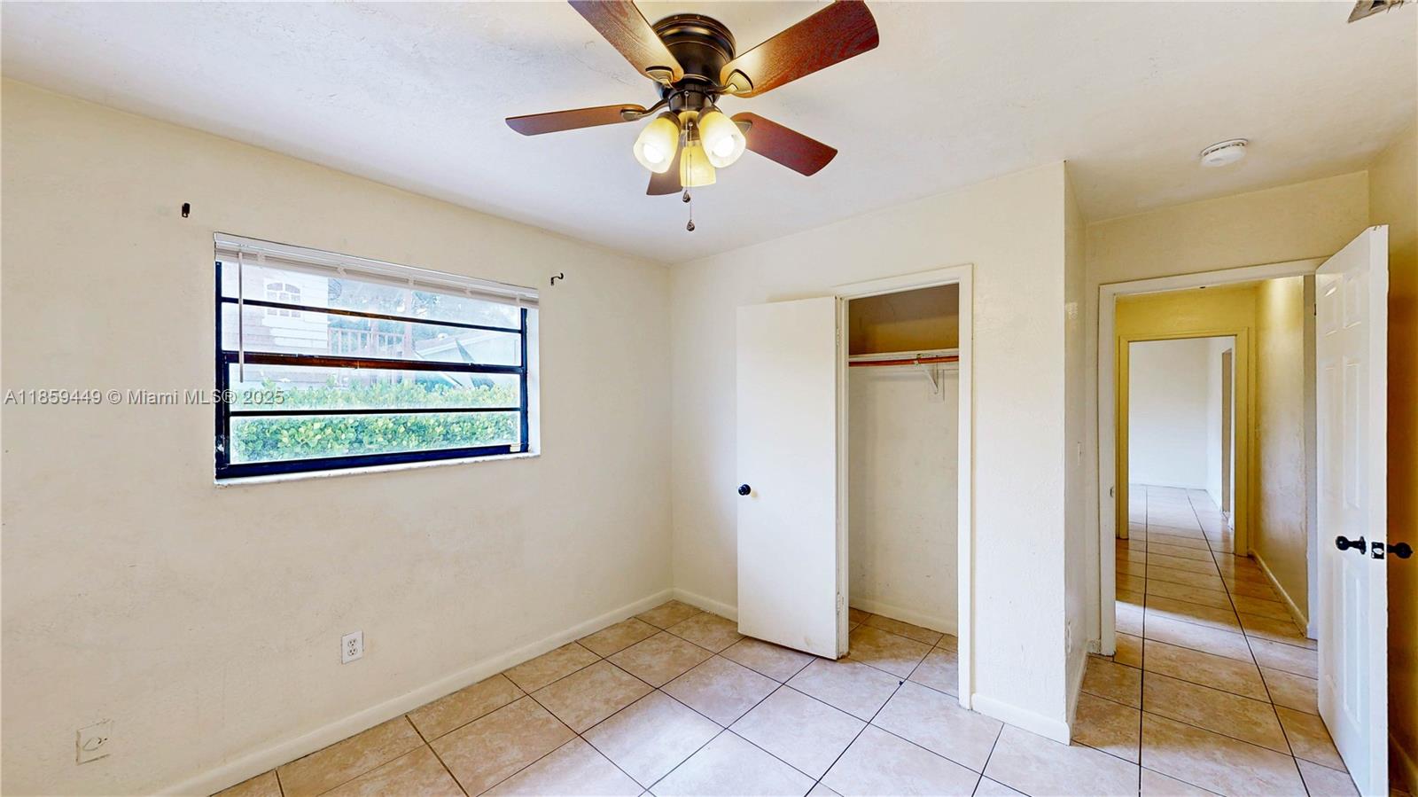 AVOCADO VILLAS - Residential