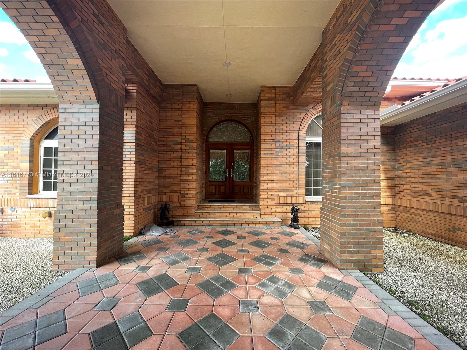 The Redland - Residential