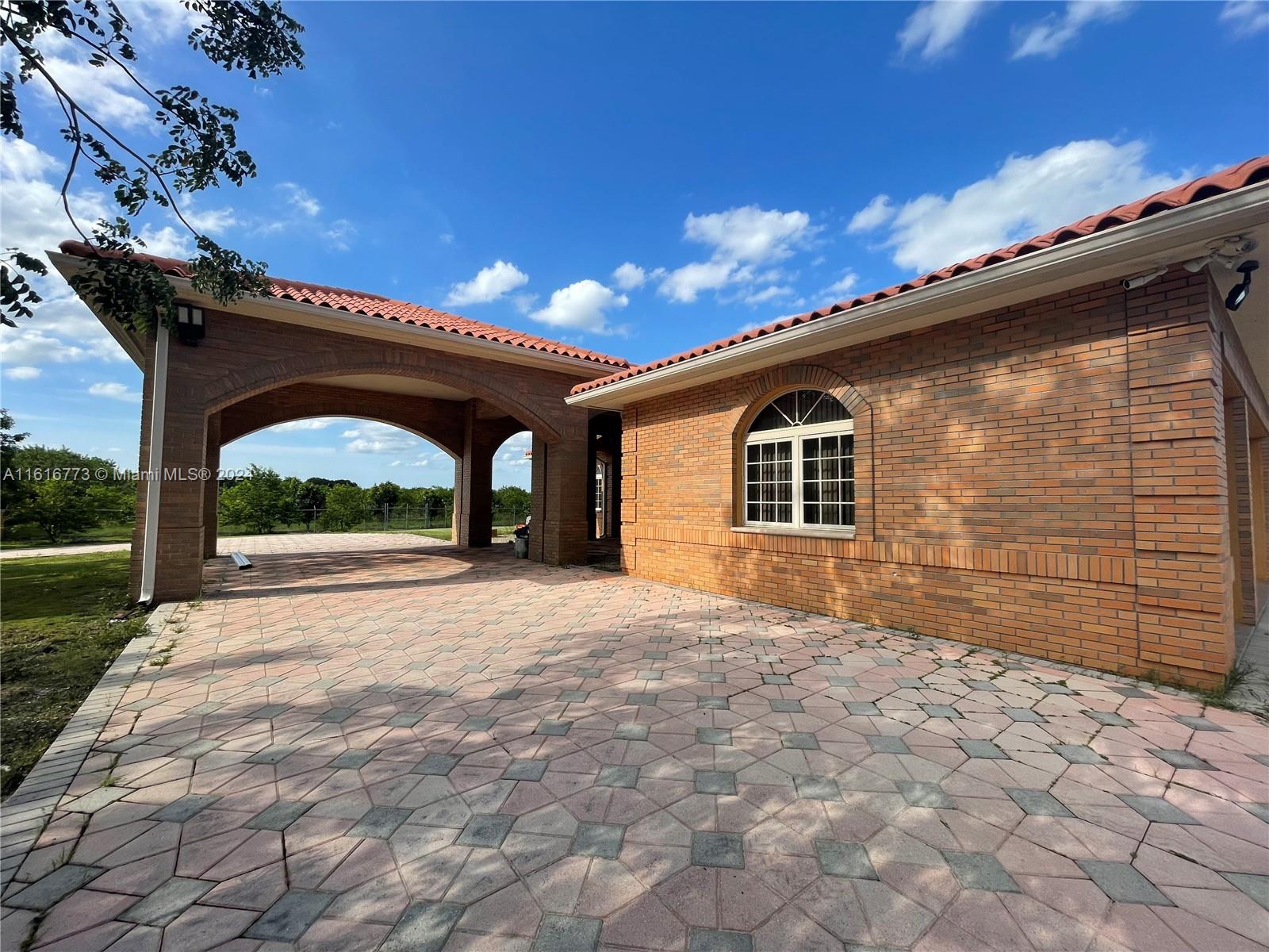 The Redland - Residential