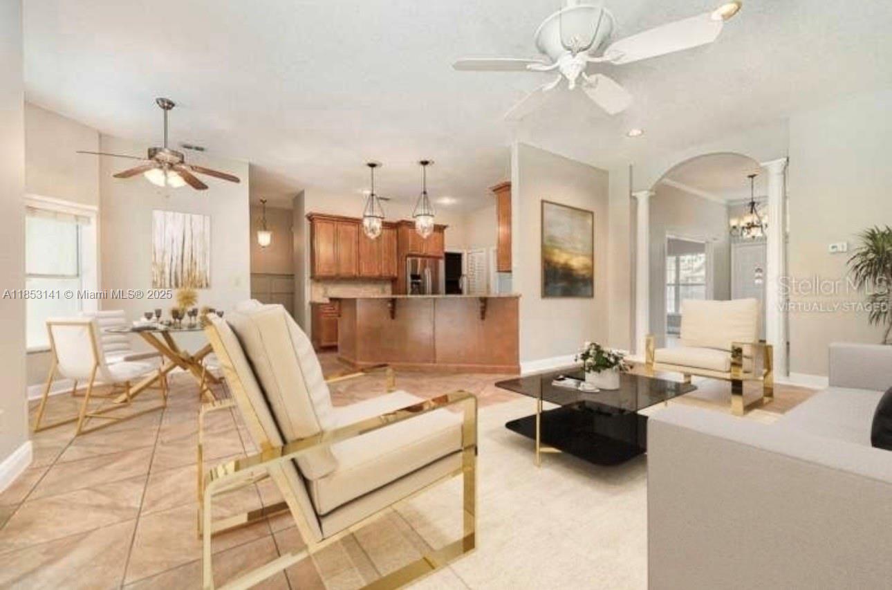 1455 Deer Lake Cir