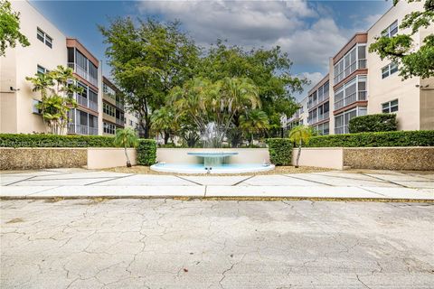 A home in Plantation