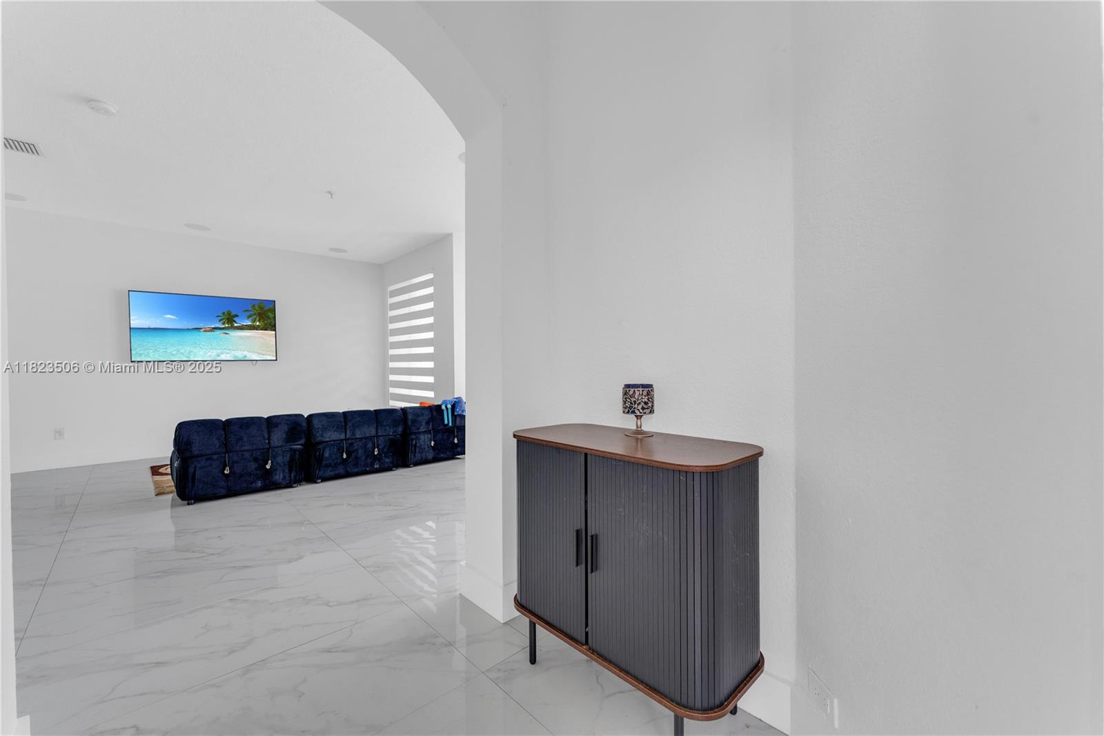 4445 SW 160th Ave 102