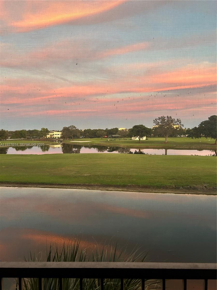 ROLLING HILLS GOLF - Residential Lease