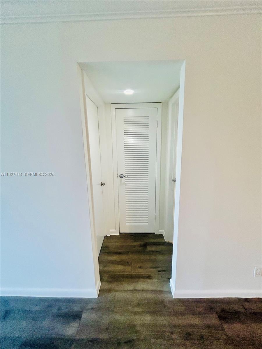 ROLLING HILLS GOLF - Residential Lease