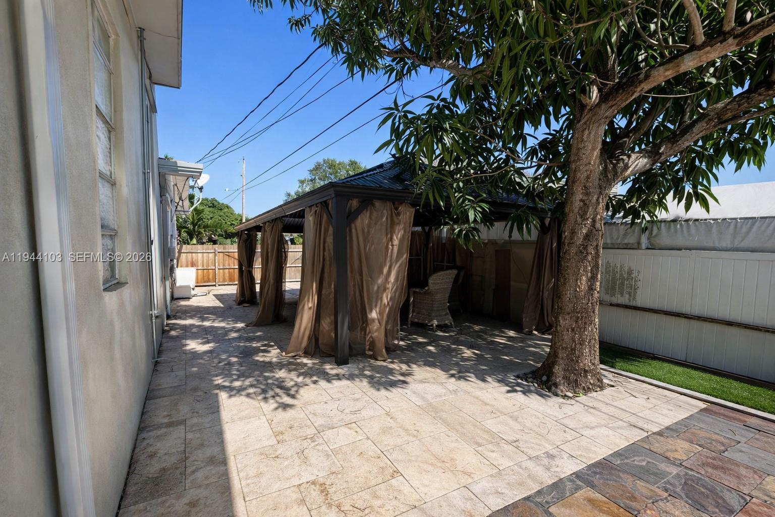 PLANTATION PARK SEVENTH A - Residential