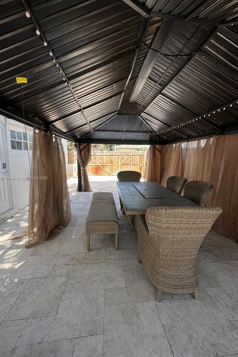 PLANTATION PARK SEVENTH A - Residential