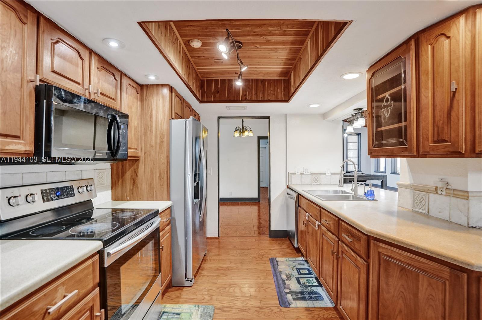 PLANTATION PARK SEVENTH A - Residential