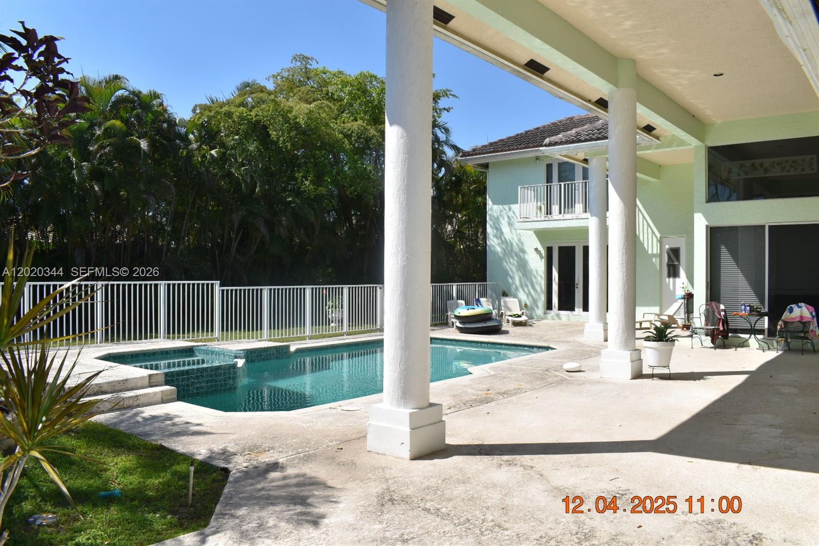 THE ISLES - Residential