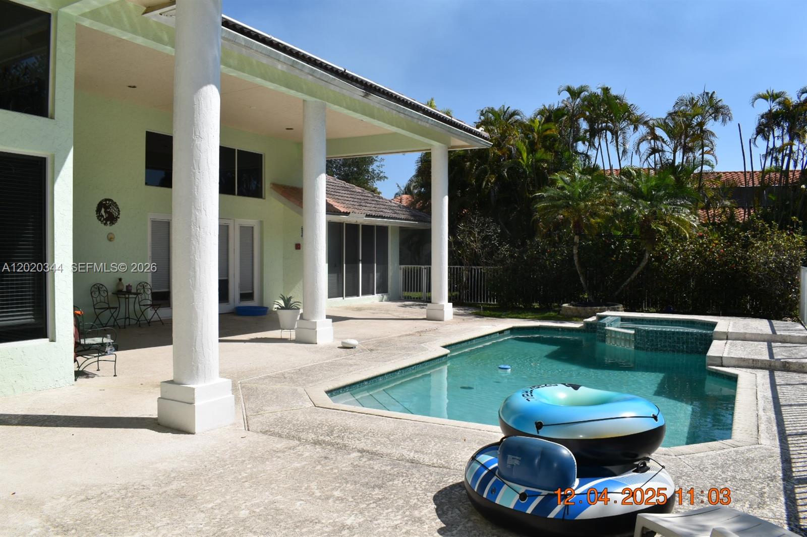 THE ISLES - Residential