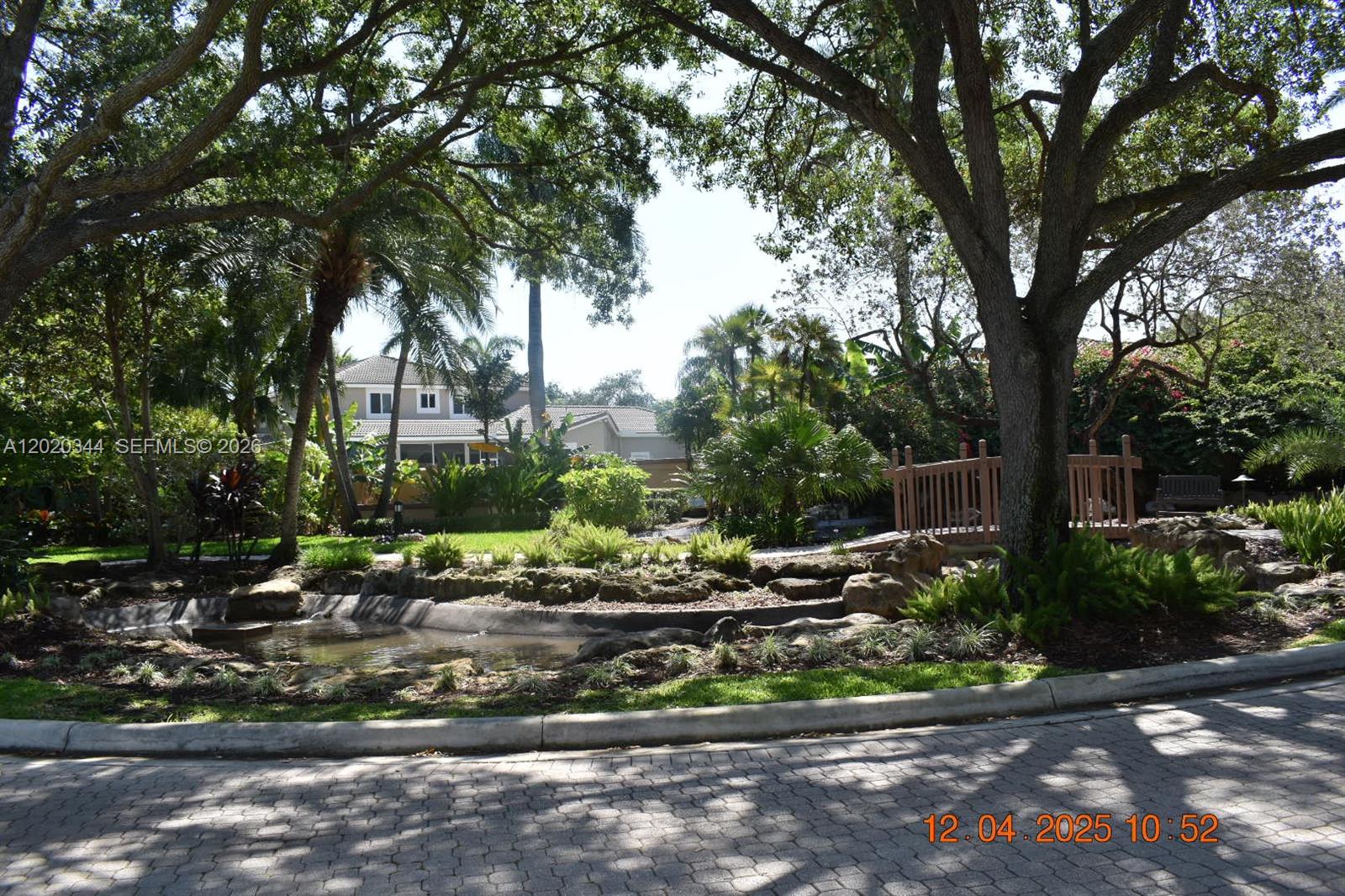 THE ISLES - Residential