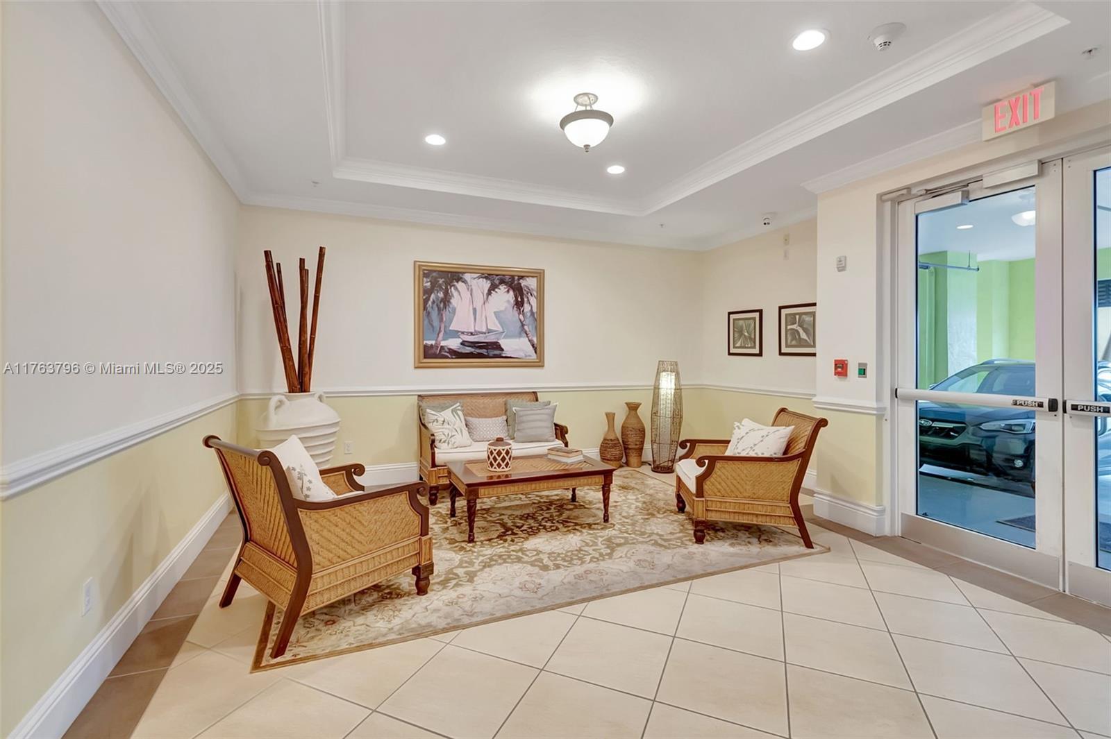 LATITUDE DELRAY BEACH CON - Residential