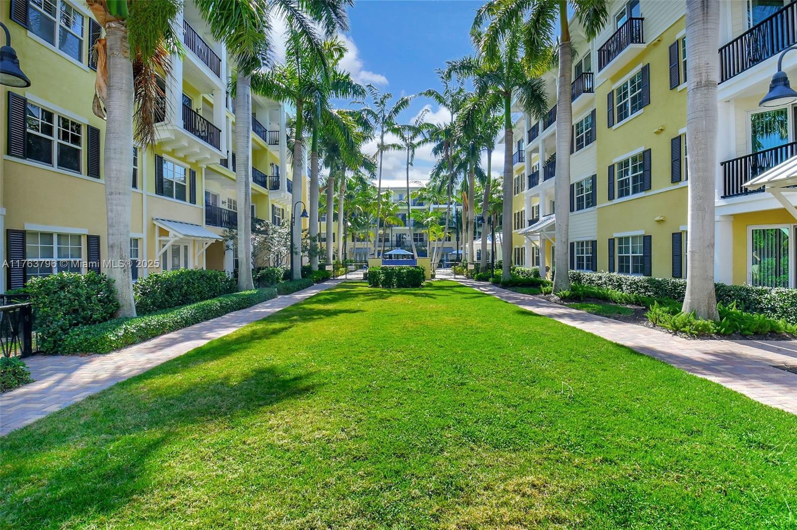 LATITUDE DELRAY BEACH CON - Residential