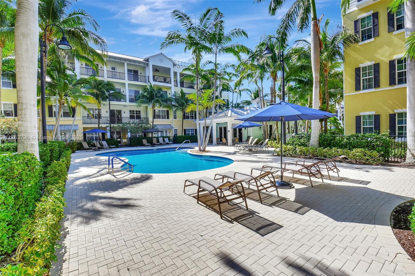 LATITUDE DELRAY BEACH CON - Residential