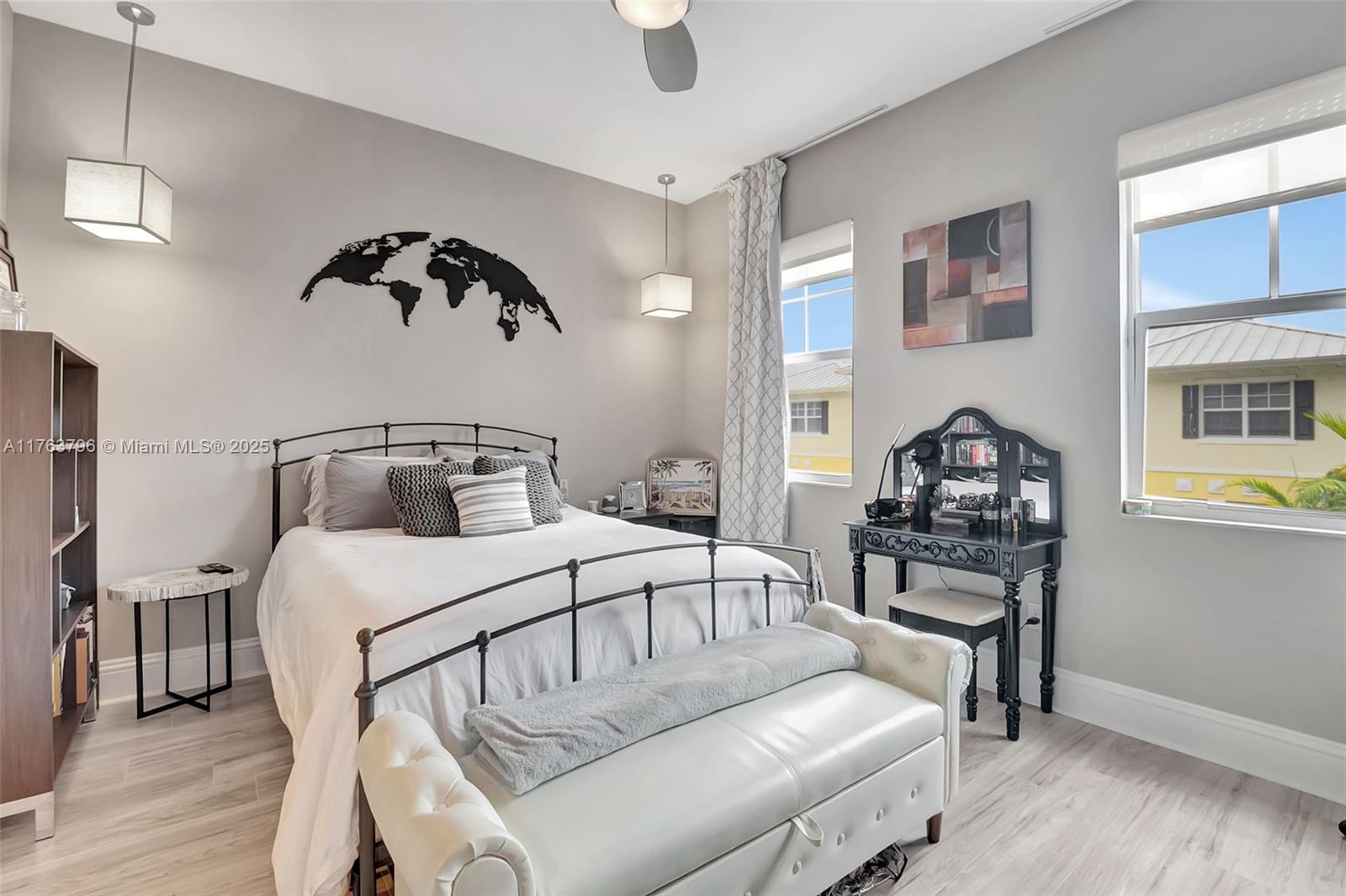 LATITUDE DELRAY BEACH CON - Residential