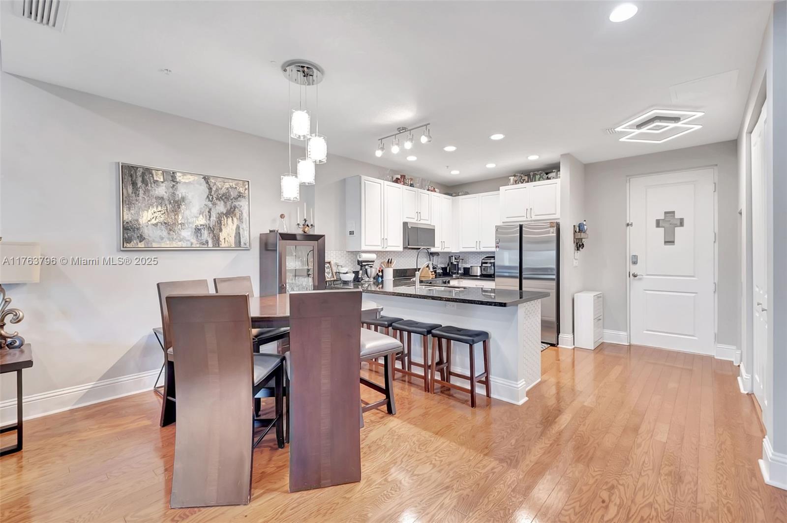 LATITUDE DELRAY BEACH CON - Residential