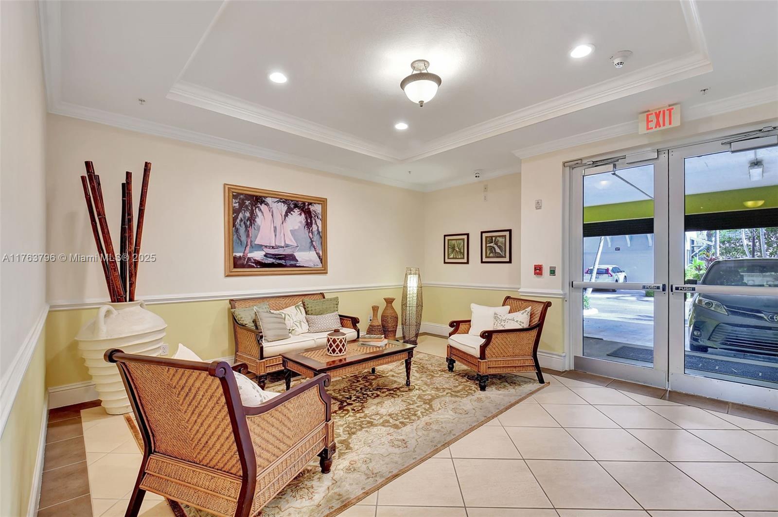 LATITUDE DELRAY BEACH CON - Residential