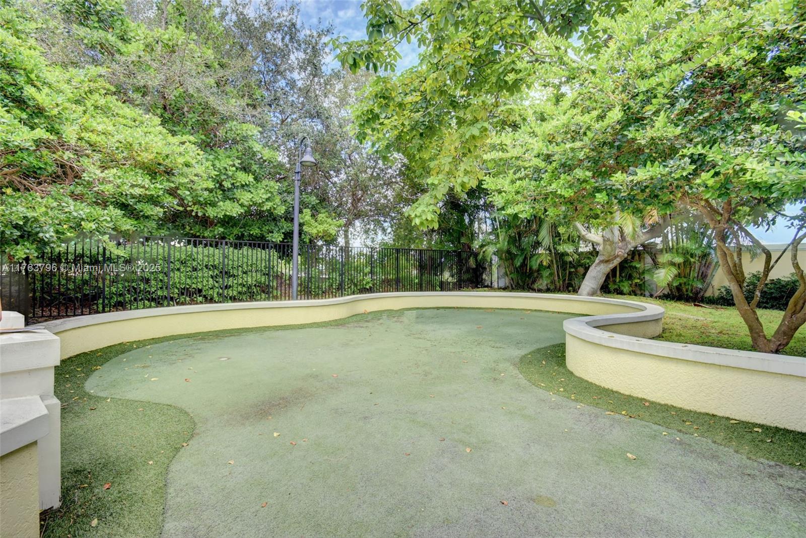 LATITUDE DELRAY BEACH CON - Residential