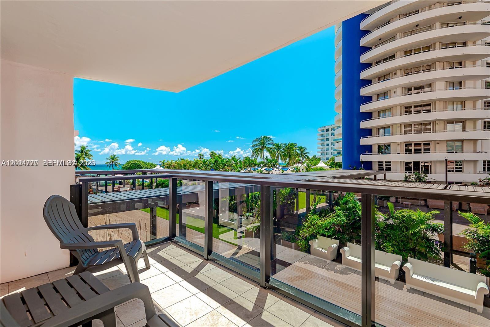 THE ALEXANDER CONDO - Residential