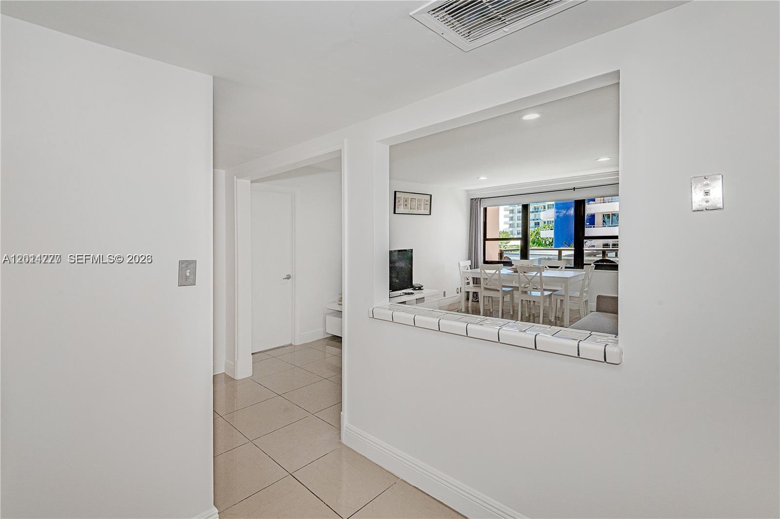THE ALEXANDER CONDO - Residential