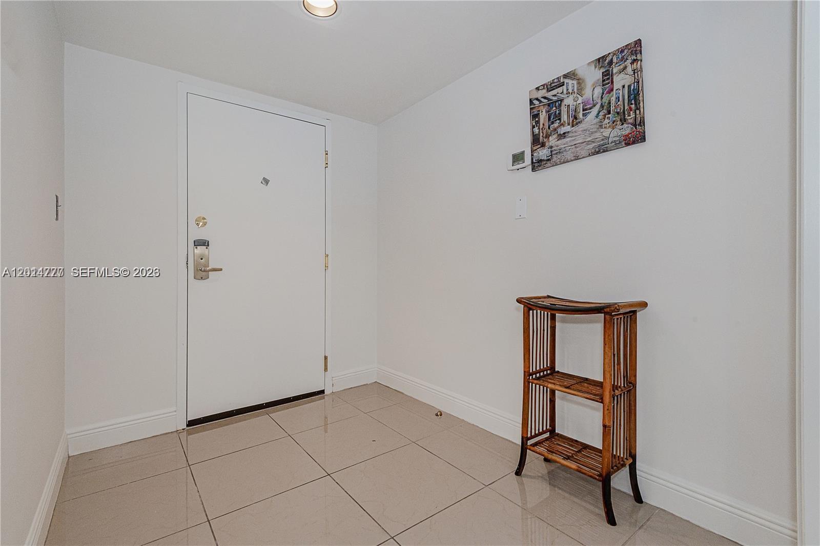 THE ALEXANDER CONDO - Residential