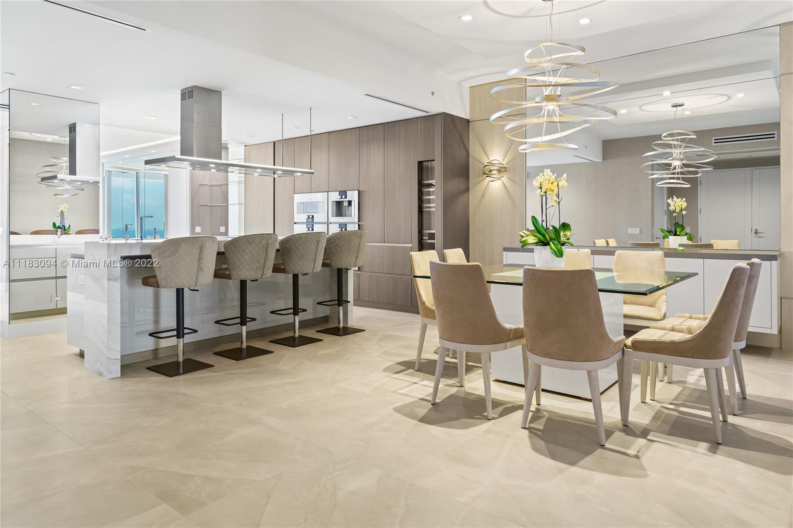 Turnberry Ocean Club - Residential