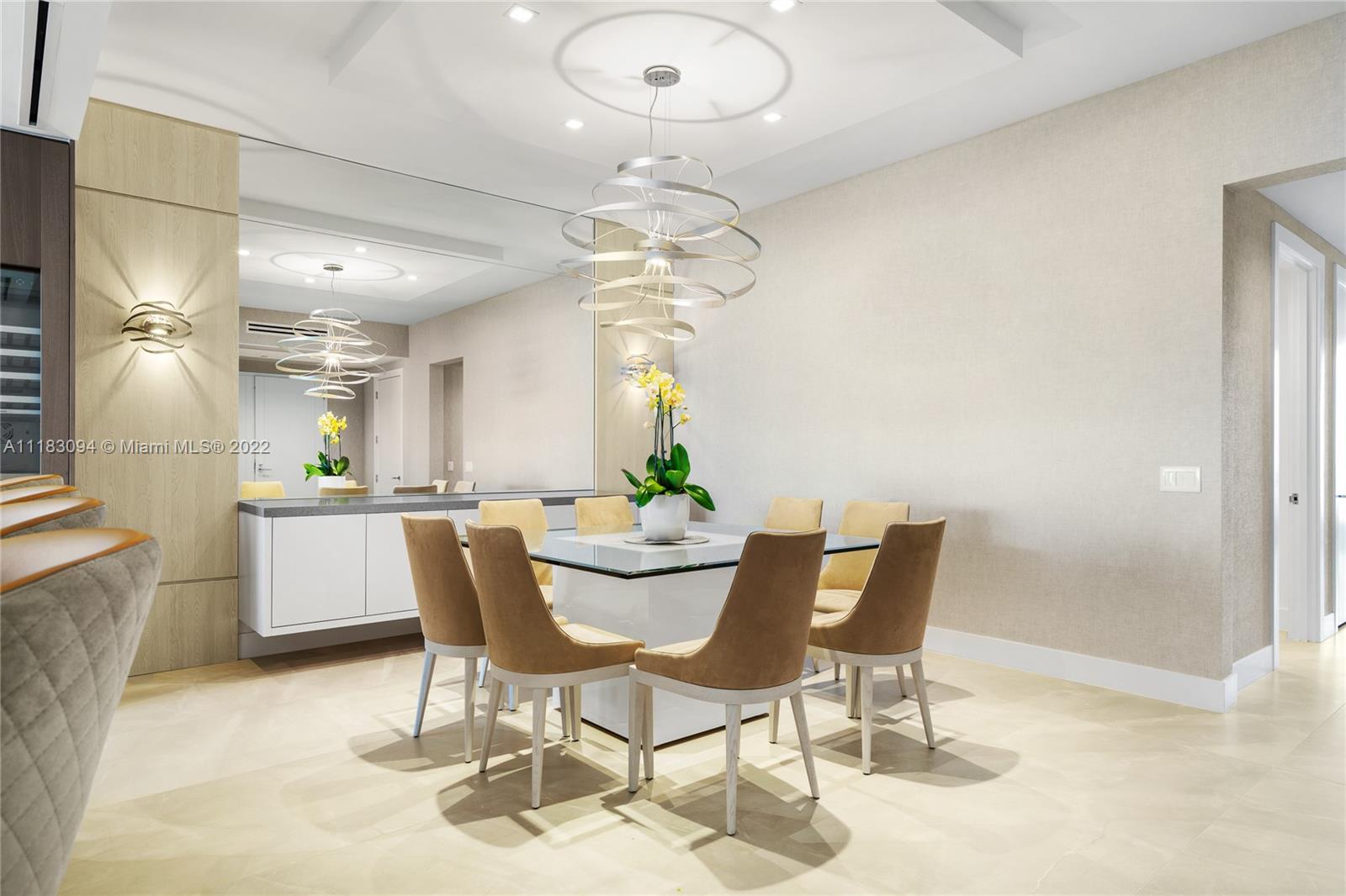 Turnberry Ocean Club - Residential