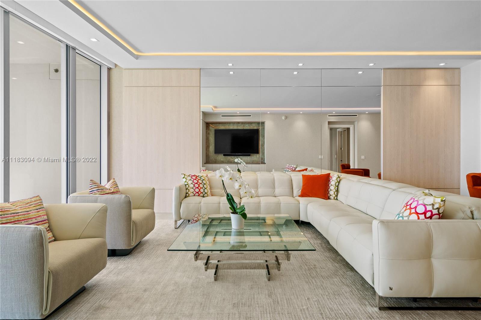 Turnberry Ocean Club - Residential