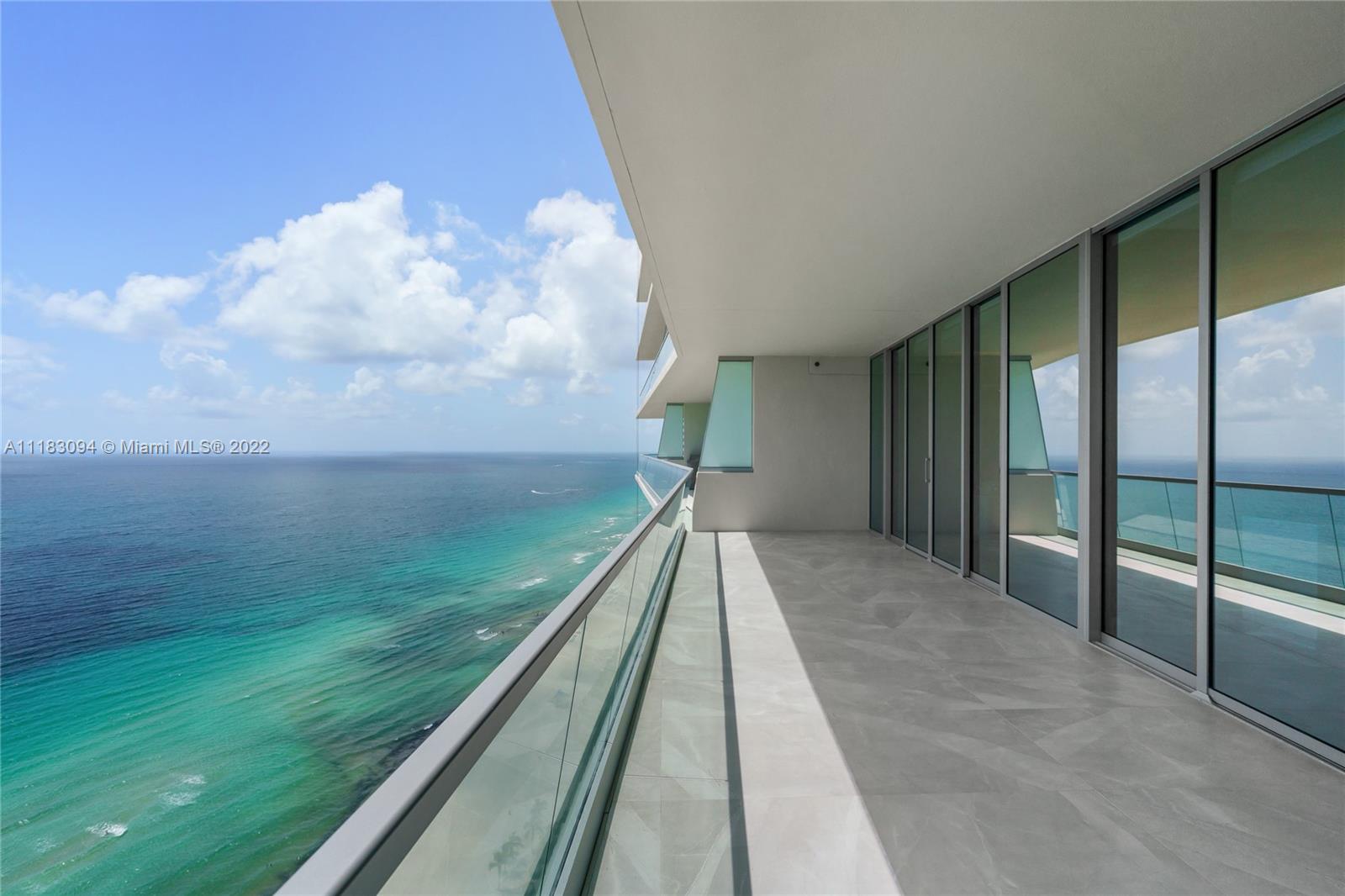 Turnberry Ocean Club - Residential