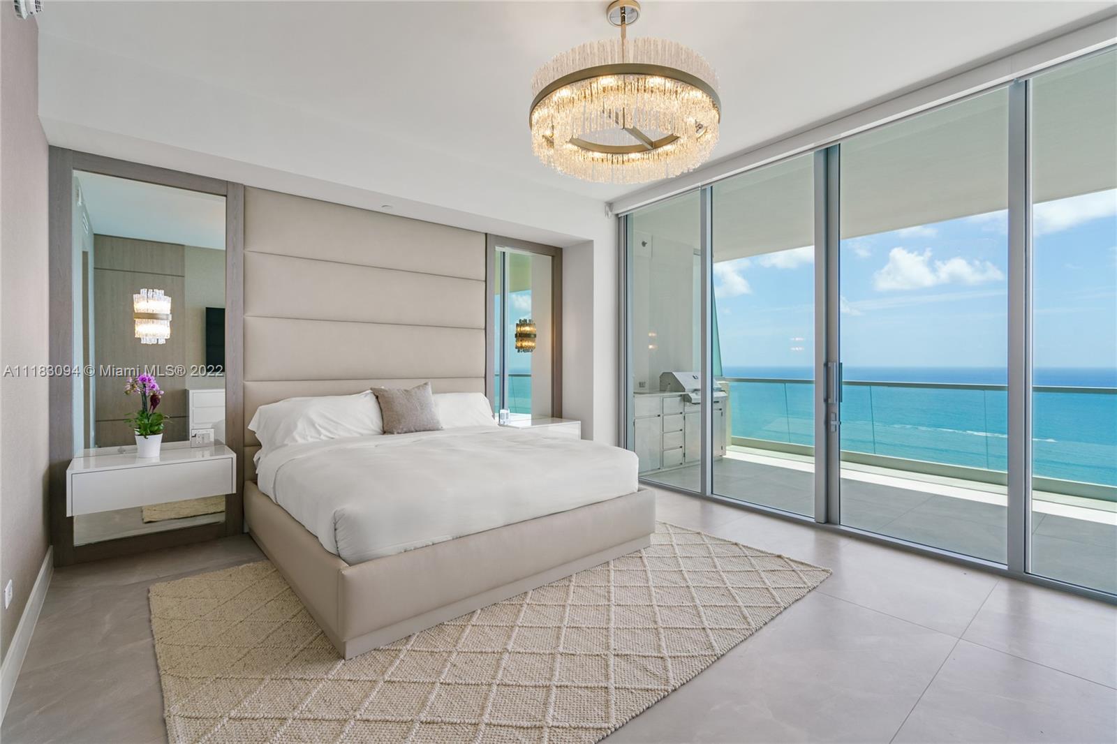 Turnberry Ocean Club - Residential